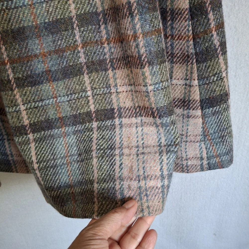 Vintage THE SPORTING LIFE Size 10 Plaid Wool Skirt Brown Pink Zip Made In USA - Picture 14 of 14